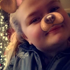 Meet your Posher, Cora